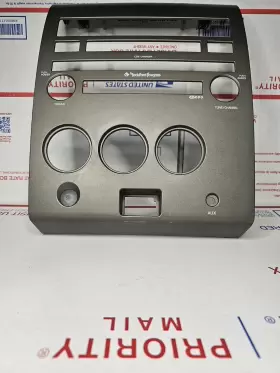 SP09620 NISSAN Radio Player Climate Control Panel Bezel Titan #2