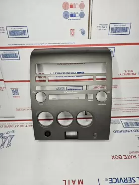 SP09620 NISSAN Radio Player Climate Control Panel Bezel Titan