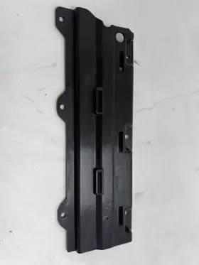 23416131 GMC Front Passenger Door Sill Plate Bracket Sierra