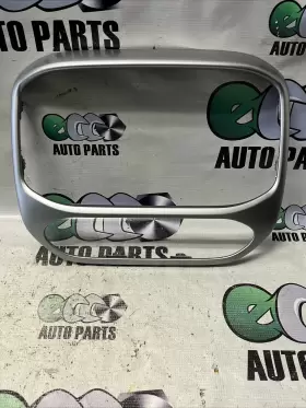 23474430 CHEVY Dash Radio Bezel Cover #2