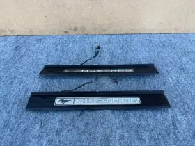 FR3J-6313222-AAW FORD Left Right Scuff Plate Door Sill Gt