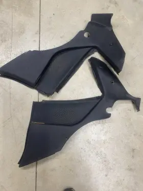 131.PO1L85 PORSCHE Rear Right Left Interior Quarter Panel 944