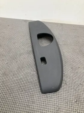 7L5867929 PORSCHE Rear Wiper Motor Arm Panel Cover Cayenne #2