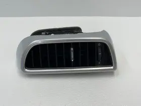 7P5819728 PORSCHE Front Dash Center Right Air Vent Grille