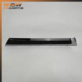 7P5867409 PORSCHE Front Left Driver Door Panel Molding