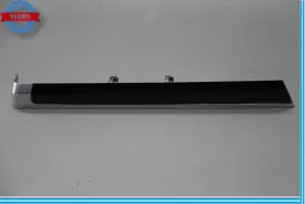 7P5867410F PORSCHE Front Right Passenger Door Molding Cayenne