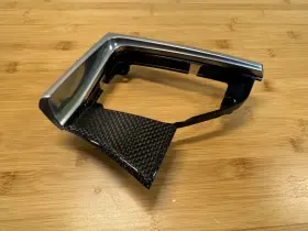 95B-857-190-A-OH3 PORSCHE Macan Center Dashboard Dash Vent #2