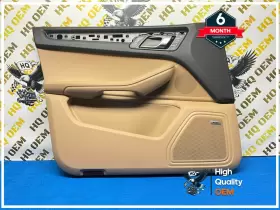 95B867105BS PORSCHE Macan Front Left Driver Door Panel