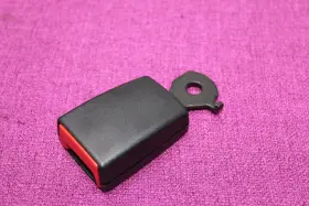 97080318600 PORSCHE Rear Right Passenger Seatbelt Buckle