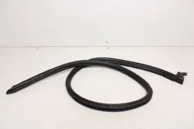 98653707602 PORSCHE Right Door Weatherstrip Seal Rubber