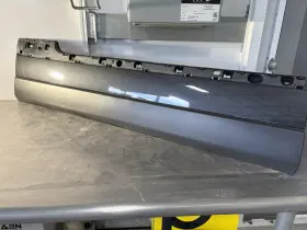 CK5221065ADW RANGE ROVER Lh Left Front Door Lower Molding Hse