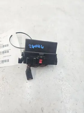 225.GM7409 SATURN Hybrid Engine Fuse Holder Box Vue