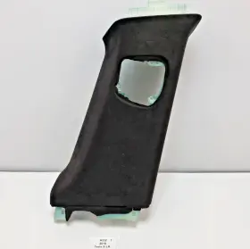 102161306B TESLA Right Passenger Pillar Upper Cover Panel