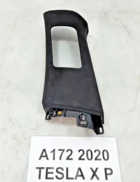 103595116I TESLA Front Left Driver Pillar Cover