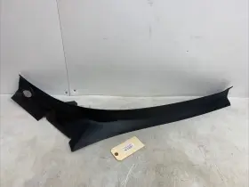 1047321-00 TESLA Rear Right Trunk Boot S6
