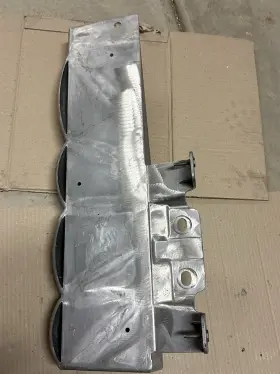 1803897-01 TESLA Cybertruck Left Bracket Mount