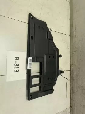 251-50170 TOYOTA Front Right Lower Glove Box Cover Camry