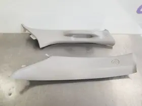 299.TO1519 TOYOTA Runner Interior Pillar Set