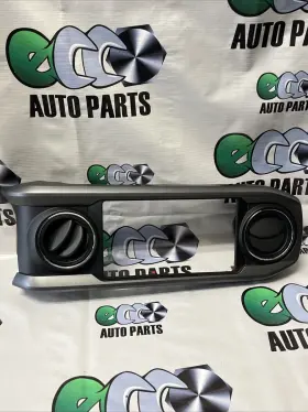 55405-04130 TOYOTA Dash Board Radio Screen Bezel Tacoma #2