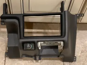 55413-04010 TOYOTA Lower Center Dash Radio Bezel Excelnt