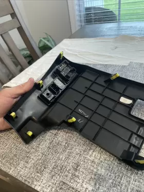 55545-02100 TOYOTA Fuse Box Cover Kick Panel Corolla #3