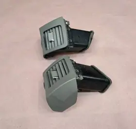 55650-60100 TOYOTA Ac Heat Air Vent Outter GX470 Lexus #3
