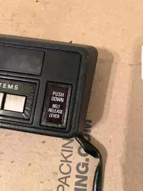 58844-22060 TOYOTA Cressida Center Console Cruise Control #3