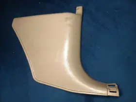 62211-04030 TOYOTA Right Passenger Kick Panel Moulding Corner