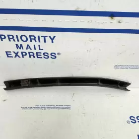 62225-20010 TOYOTA Front Right Pillar Lower Garnish Rh Celica #3