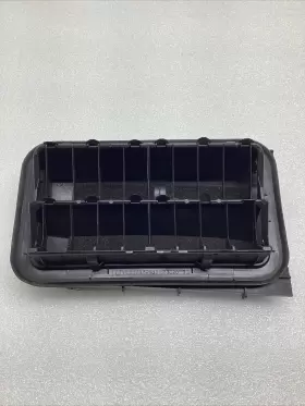 62903-60060 TOYOTA Rear Right Quarter Body Duct Vent Grille