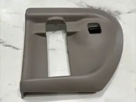 67678-08020 TOYOTA Left Sliding Door Switch Panel Cover Bezel
