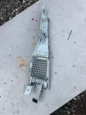 71751-X1B16 TOYOTA Rear Right Battery Air Vent Bolster Panel #2