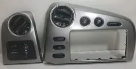 777896 TOYOTA Vibe Radio Bezel Vent Pontiac Matrix