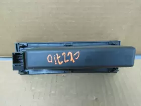 86257CA000 TOYOTA Frs Interior Front Center Usb GT86 Brz #2