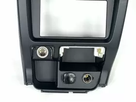 99-00-01-02-4 TOYOTA Center Dash Radio Hvac Temperature Bezel #2