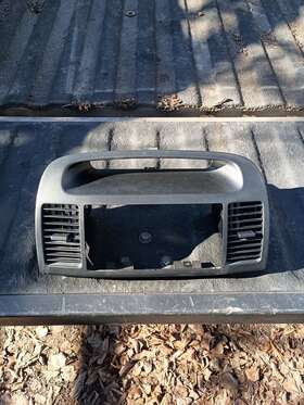GRAY1 TOYOTA Dash Radio Bezel Center Air Vents Camry