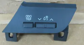 M79382 TOYOTA Odometer Dash S2 Highlander