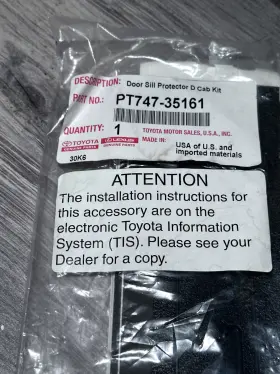 PT747-35161 TOYOTA Door Sill Protectors Double Tacoma