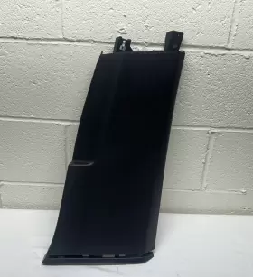17A86729282V VOLKSWAGEN Right Passenger Pillar Lower Cover