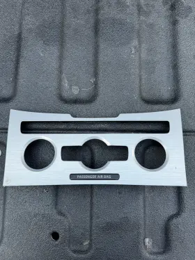 3C8863100B VOLKSWAGEN Front Console Climate Control Cover