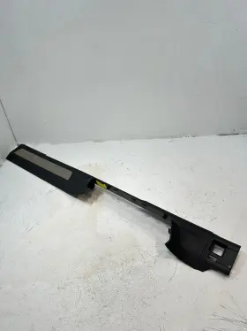 3CN-853-371-E-82V VOLKSWAGEN Atlas Front Driver Door Sill #3