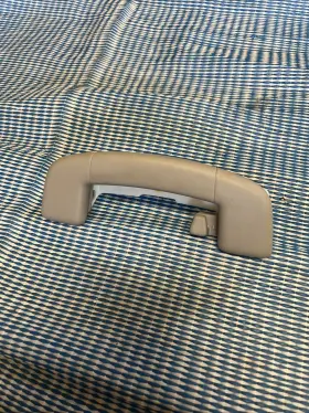 5GM857643 VOLKSWAGEN Rear Roof Grab Handle Overhead Gti MK7