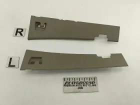 225.VO1V02 VOLVO Left Right Rear Upper Cover Panels XC70