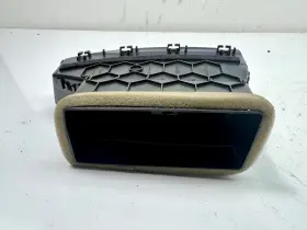 31366590 VOLVO Dashboard Air Vent Right S90 #3