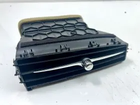 31366590 VOLVO Dashboard Air Vent Right S90