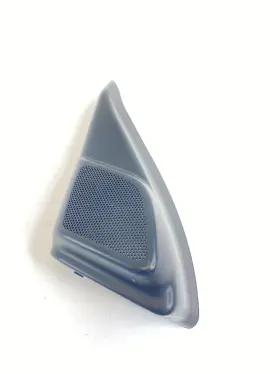 8679628 VOLVO Front Left Driver Door Tweeter Speaker Cover #3 8679628 VOLVO Front Left Driver Door Tweeter Speaker Cover #3