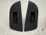 01-06 Hyundai Elantra Left & Right Rear Window Switch Oem B746-6. Fixed Price $51.67.