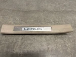 2006-2009 Lexus Rx350 Lh Rear Scuff Step Trim With Lamp Assy Oem 67940-0e010. Fixed Price $24.99.