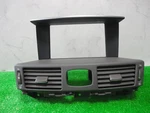Nissan Infiniti Fuga Ky51 Genuine Center Air Vent Assembly 68750-1me1a. Fixed Price $142.56.