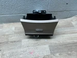 Jeep Grand Cherokee Oem 14-19 Center Bin Storage Compartment Box Usb Aux Auxilia. Fixed Price $102.81.